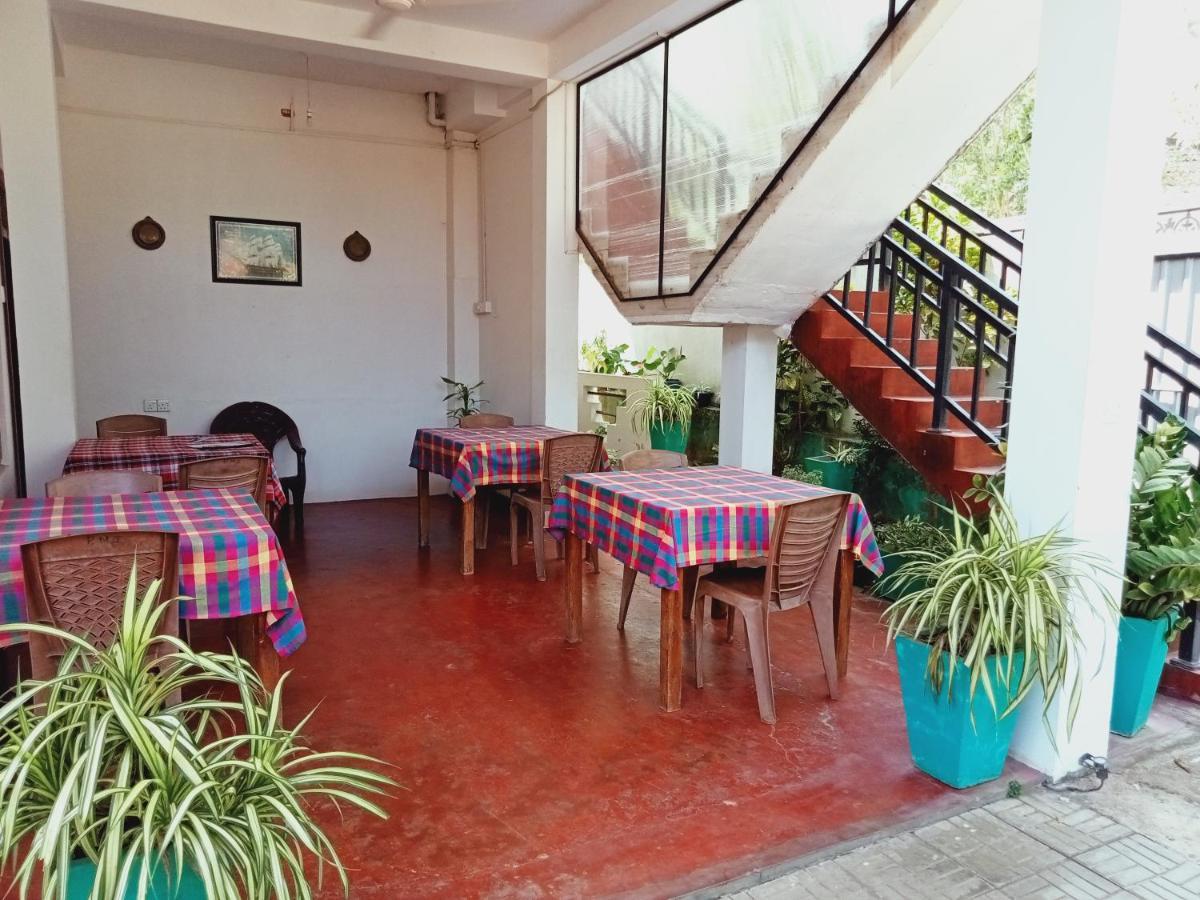 Deshan Homestay & Restaurant Tangalle Dış mekan fotoğraf